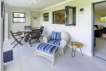 Vermot Garden Cottage Balcony